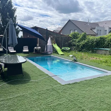 Familiale Avec Piscine Privee A